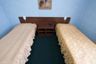 Гостиница Премио Дзержинск Двухместный номер с 2 отдельными кроватями и душем-3